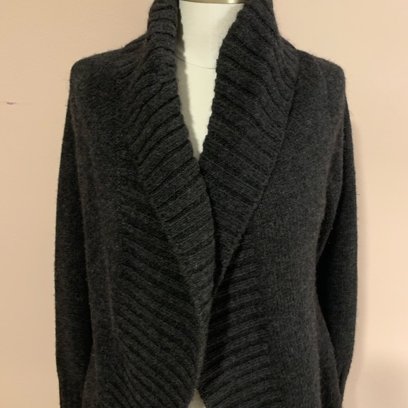 VINCE. Alpaca, merino wool cardigan- size L great condition - Picture 2 of 11
